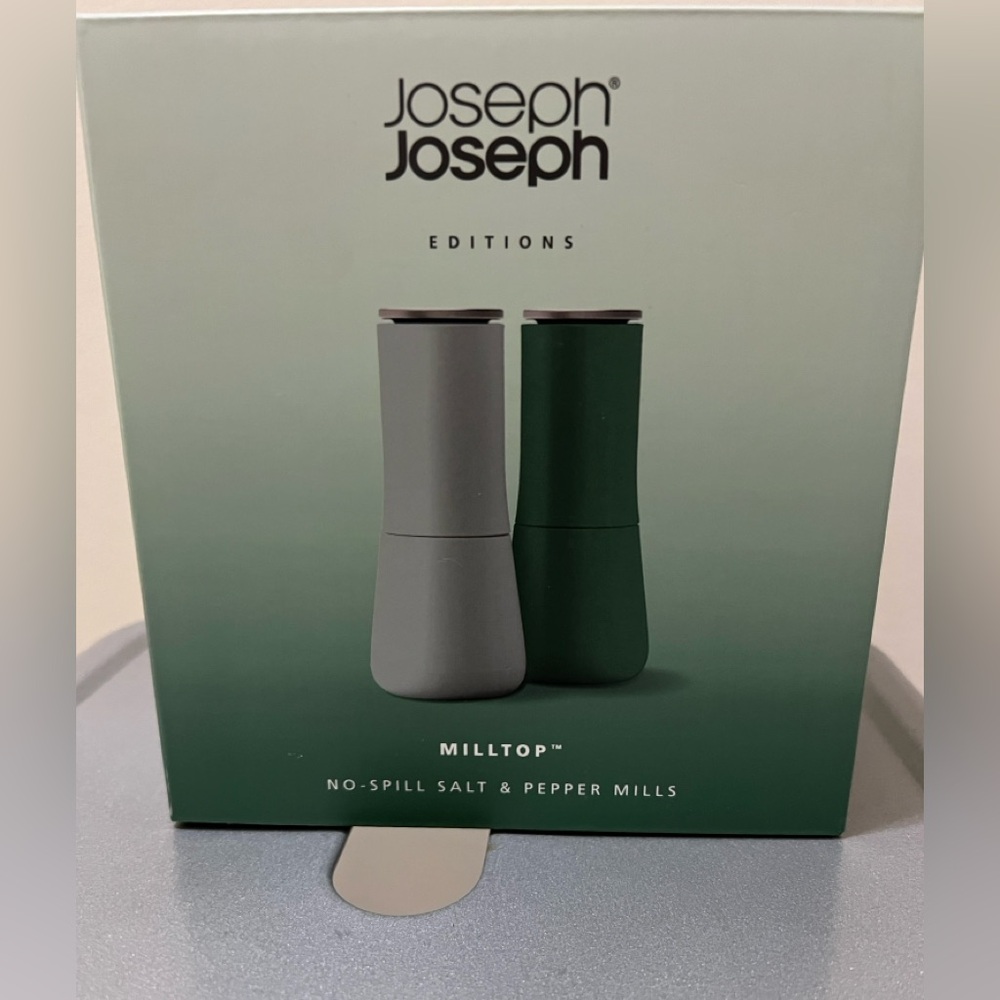 Joseph Joseph Milltop Salt & Pepper Mills